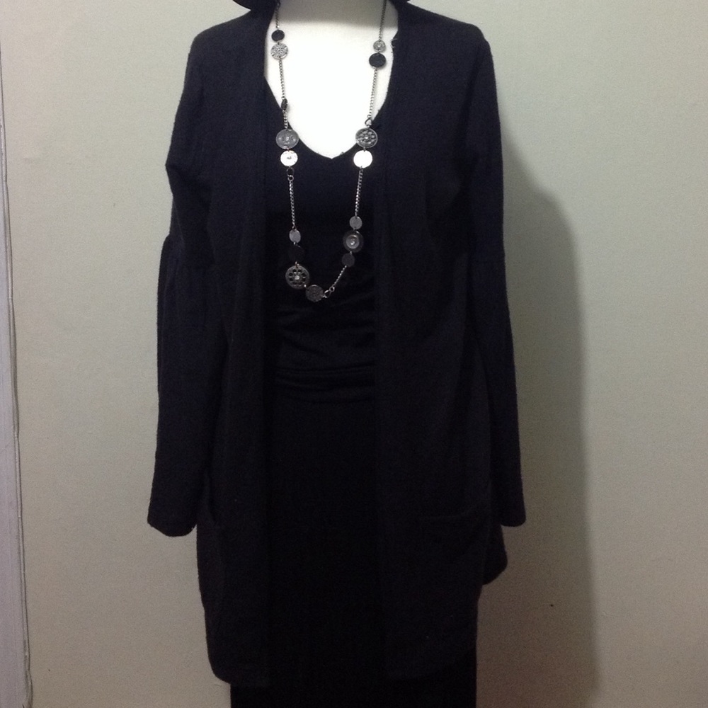 Wide sleeve black cardigan